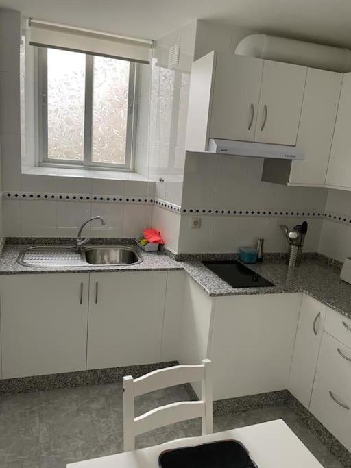 Acogedor Piso En Carinoアパートメント エクステリア 写真